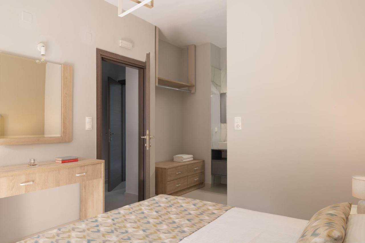 Mela Luxury Apartments Maroulas ภายนอก รูปภาพ